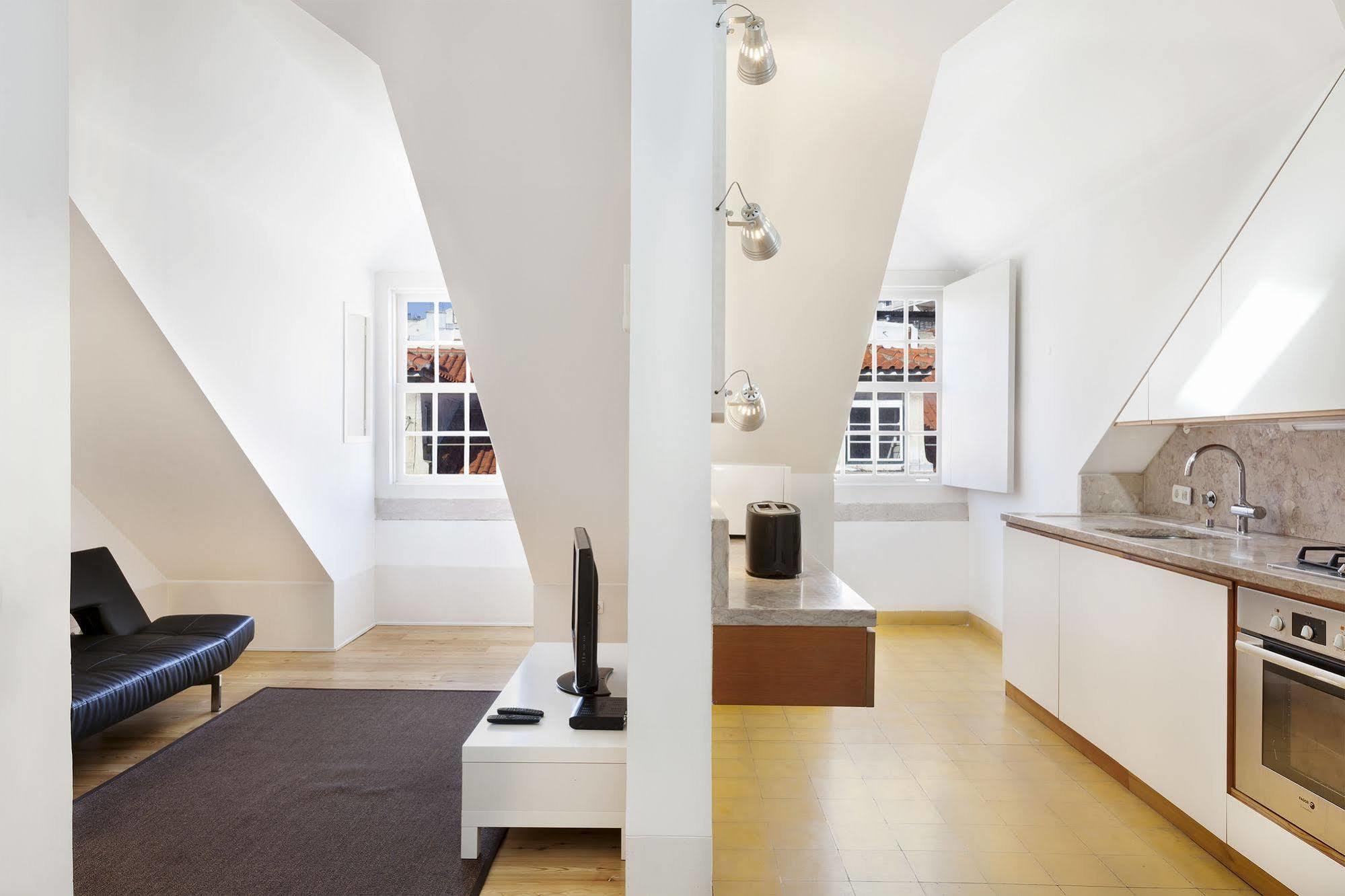 Apartment Freedom Serviced - Cais Do Sodre