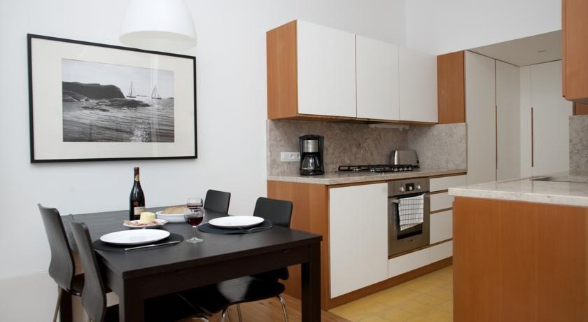 Apartment Freedom Serviced - Cais Do Sodre Lisbon